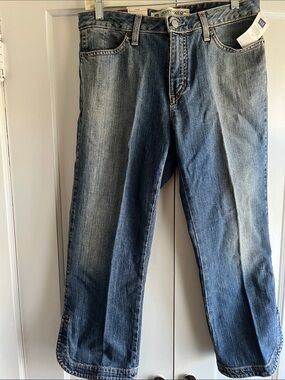 GAP Women’s Cropped Bootcut NWT Jeans 10 Orig $44